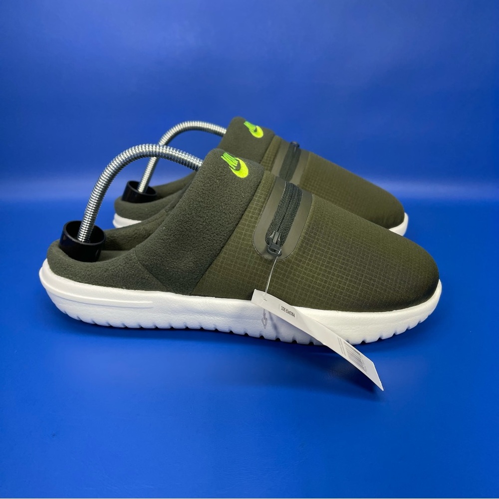 NEW Nike Burrow Fleece Lined Slides Mens 8 “Cargo Khaki Green” Front Pocket